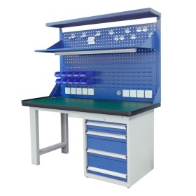 Escritorio Metálico Industrial con Repisa 50 cm y Tomas 220V